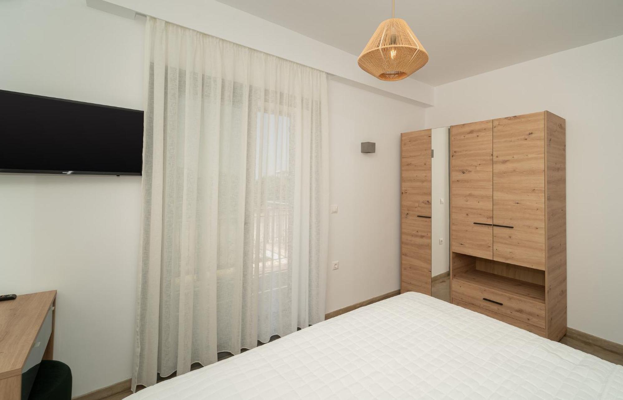 Lithos Suites Finikounta Exterior foto