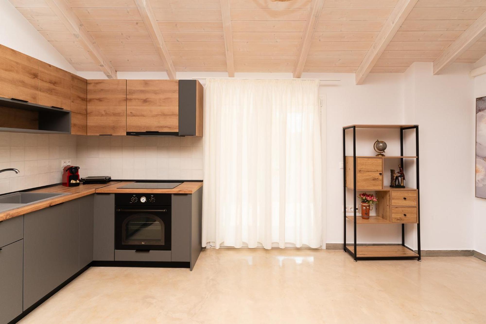 Lithos Suites Finikounta Exterior foto